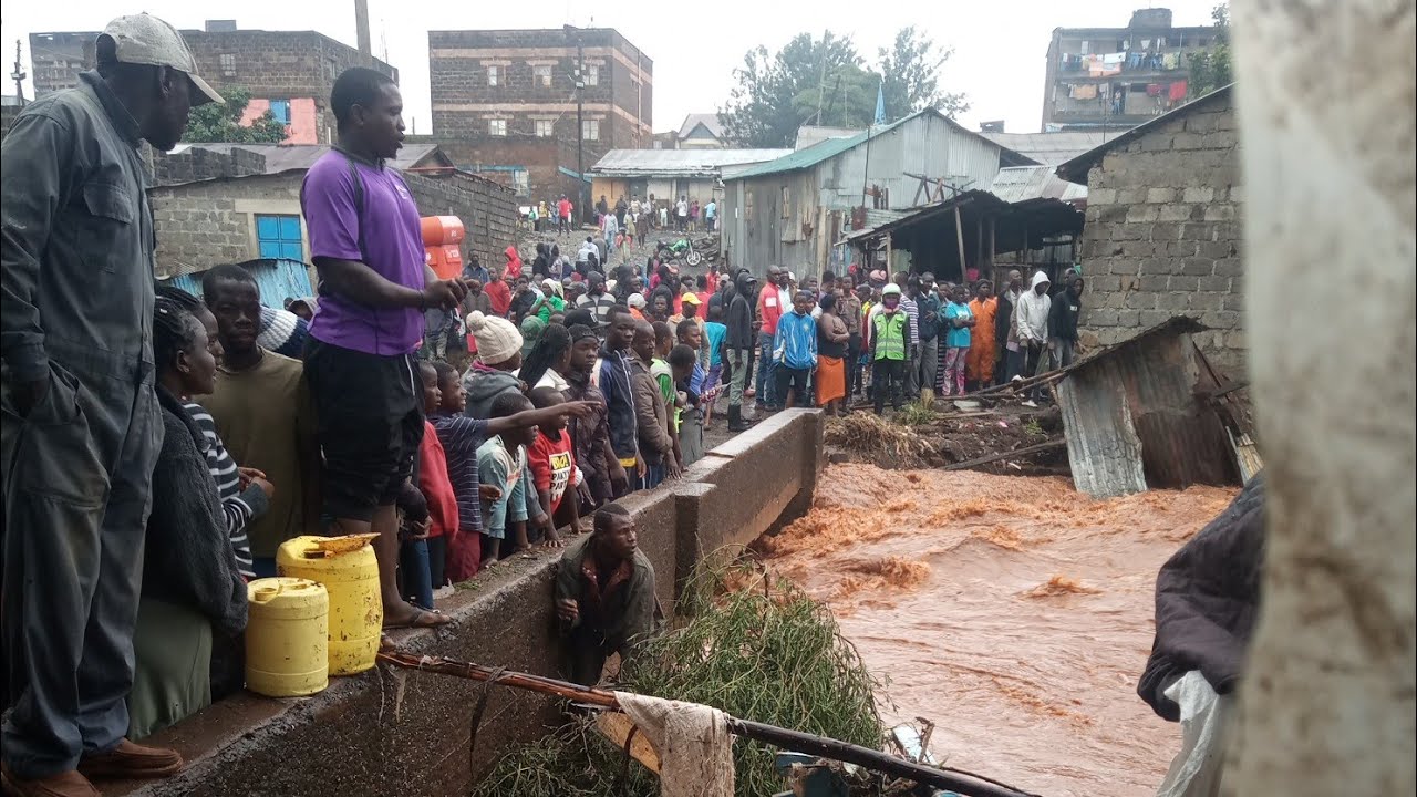 a bridge collapse in kariadudu ruaraka