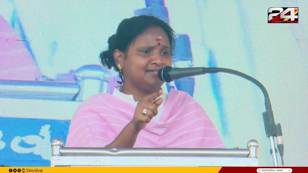 'പൊന്നമ്പല മല ചവിട്ടാൻ വരുന്നൂ ഞങ്ങൾ..സ്വാമീ ശരണമയ്യപ്പ..' ഭക്തിഗാനം പാടി രമ്യ ഹരിദാസ്