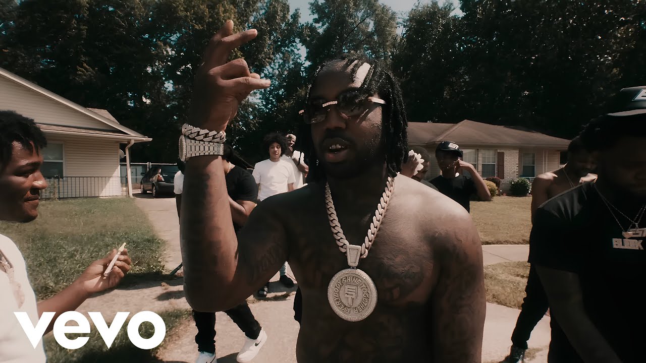 Est Gee ft. Pooh Shiesty & Big30 - We Shot Em [Music Video]