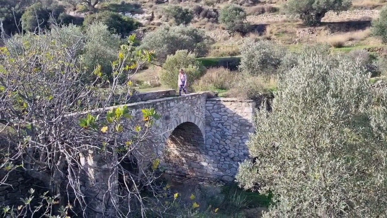 Hiking the 1000 year old Buzantine Road from Lefkes to Prodromos, Paros, Greece.