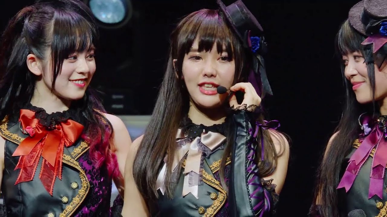 R, Brave Jewel y presentación de Kanon. Roselia a finales de 2018
