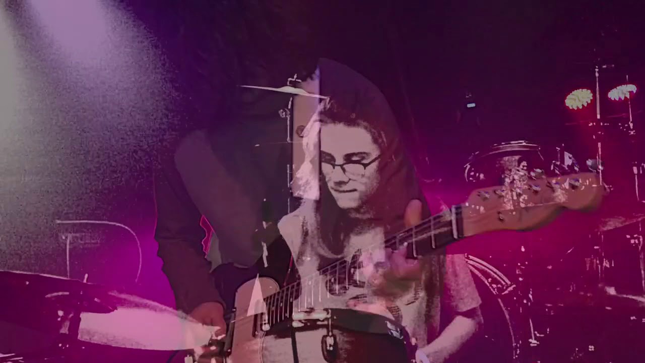 The Tokes - Strummer's