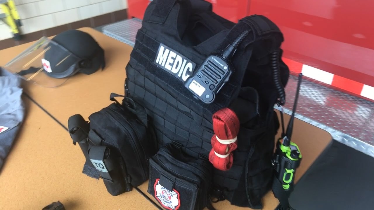 Unboxing Portland Fire & Rescue new medic riot gear