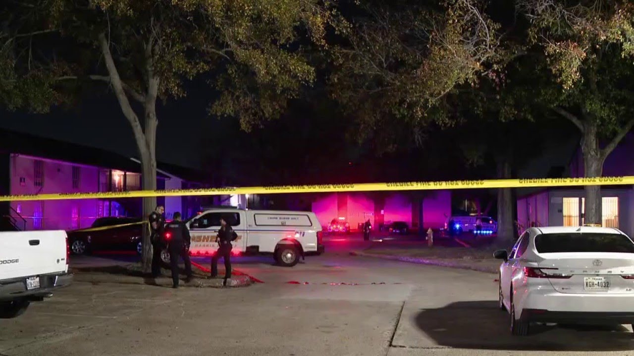 Teen shot, killed in Cloverleaf area