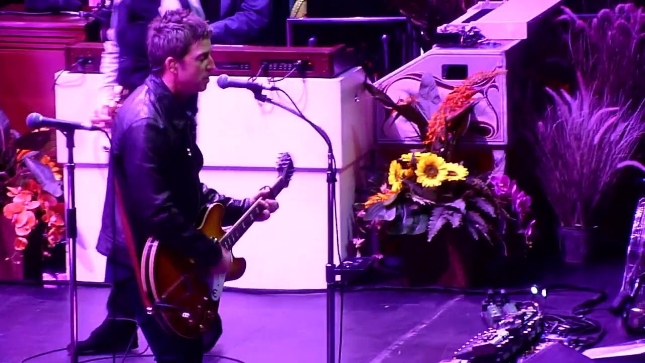 Noel Gallagher's HFB - London -MIGHTY QUINN (Manfred Mann)- Royal Albert Hall - 21 March 2024