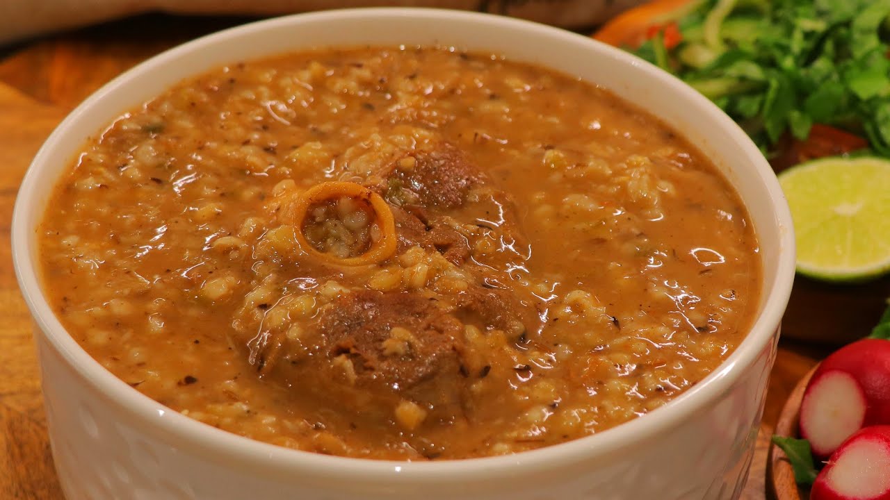طريقتي المعتمده ل شوربة الجريش تدفي القلب لذاذه بشكل عجيب😋من اهم الاطباق الرمضانيه التي لاغنى عنها