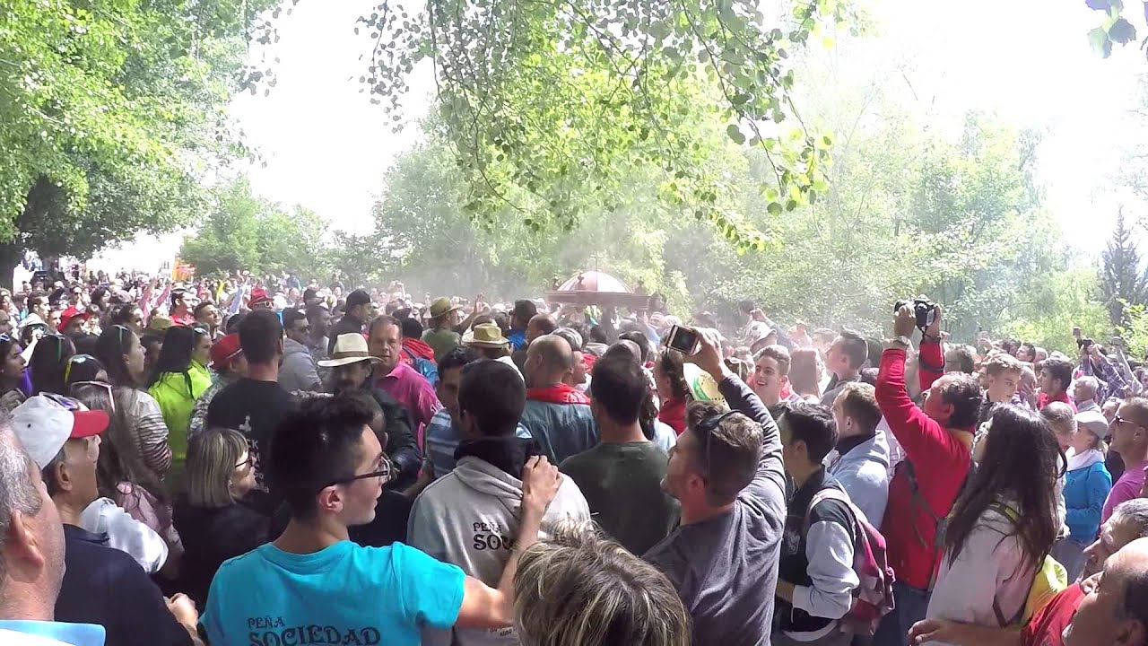 Entrega de las Santas de Huéscar a La Puebla de de D Fadrique 25 de Mayo de 2015