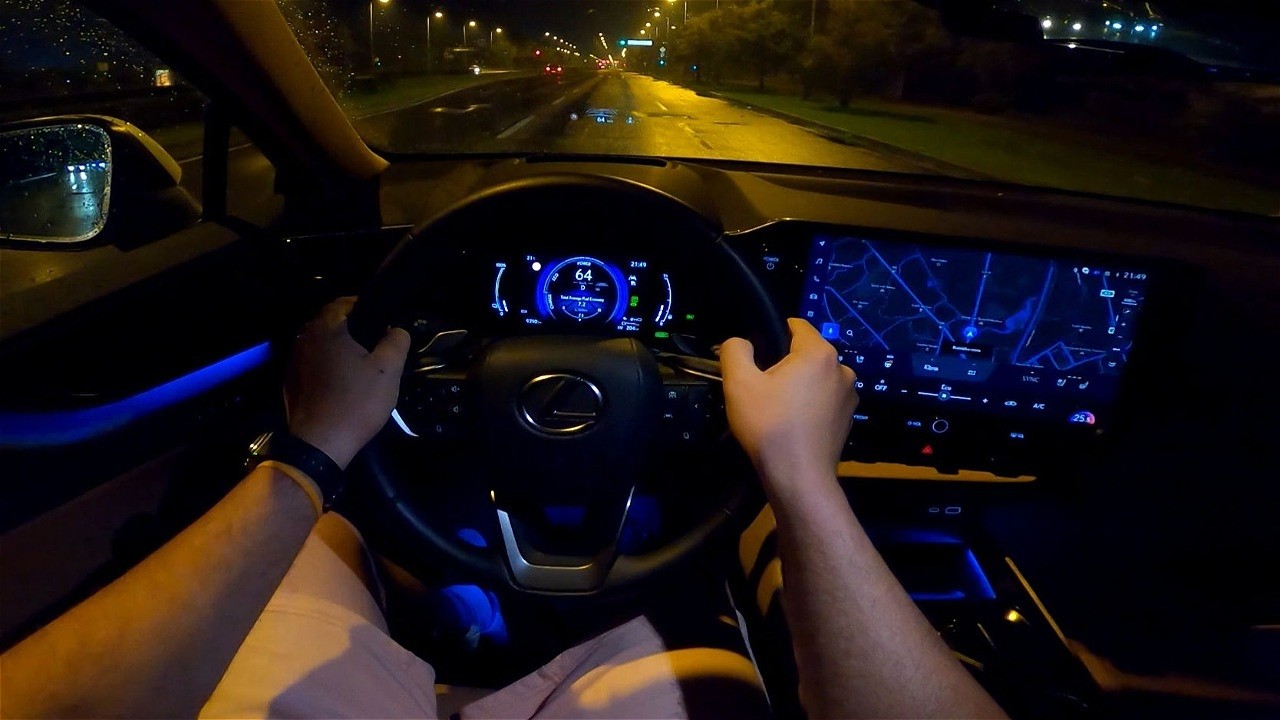 2025 Lexus NX 450h+ [2.5l, 309 HP] Night POV test drive | Great luxury PHEV