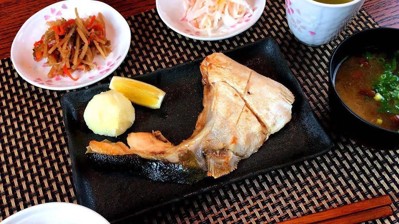 ぶりかまの塩焼き