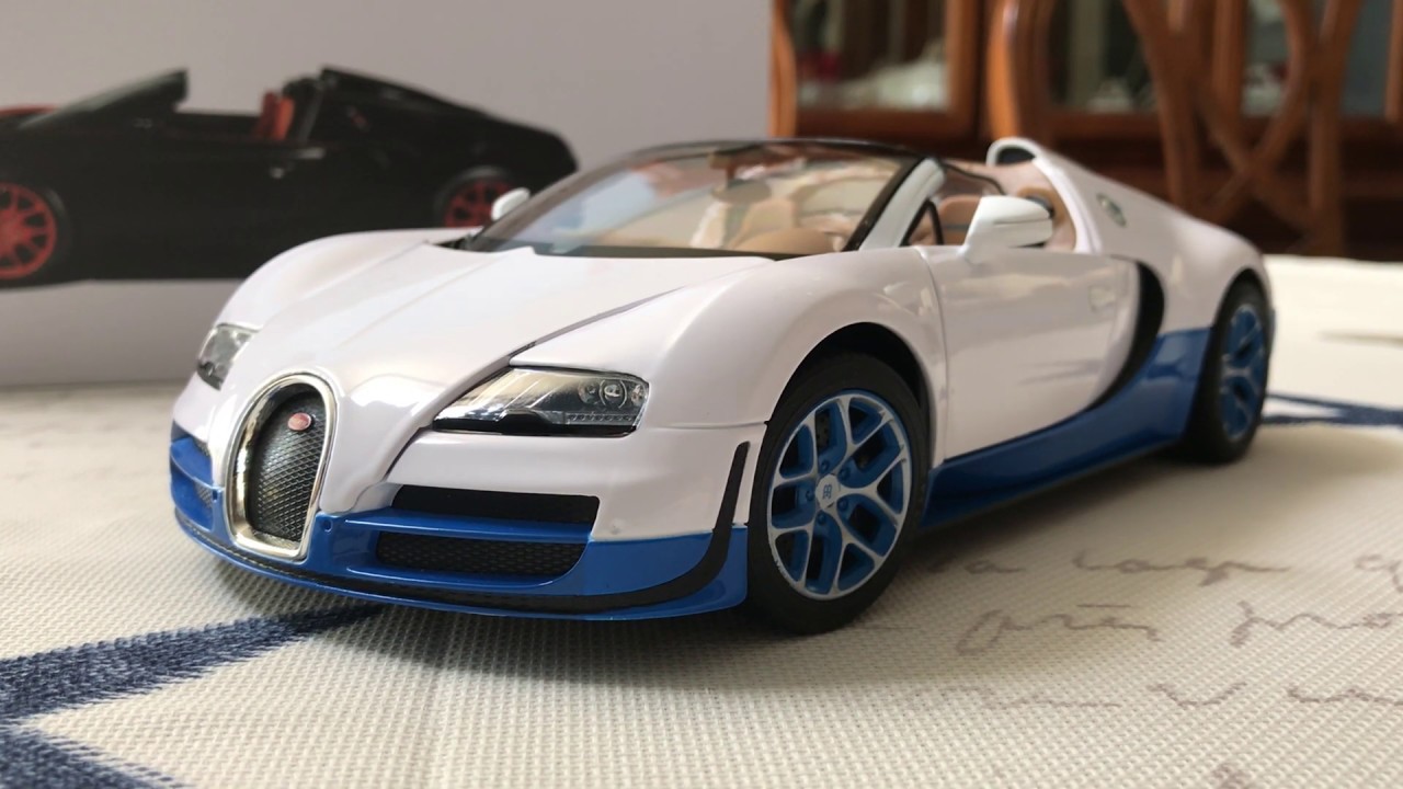 Review of Bugatti Veyron Grand Sport Vitesse by Rastar (Scale 1/18)