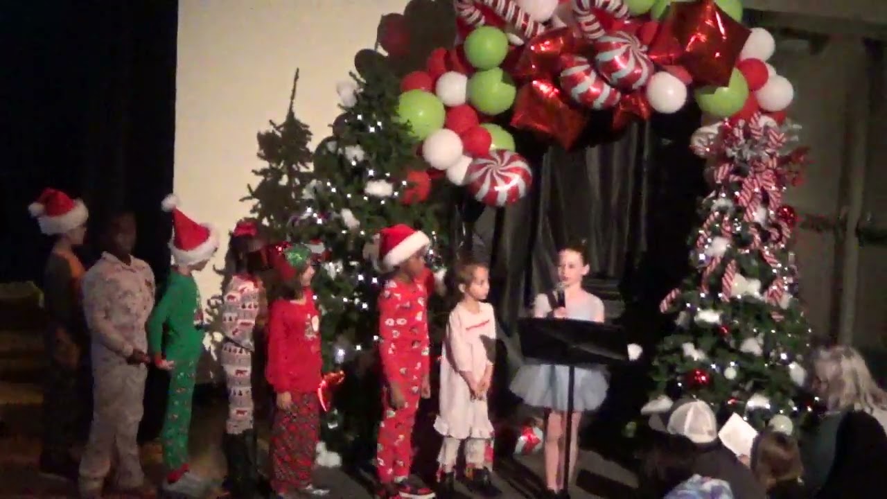 'Twas the Night Before Christmas 2nd Grade 2022 (Evening Performance)