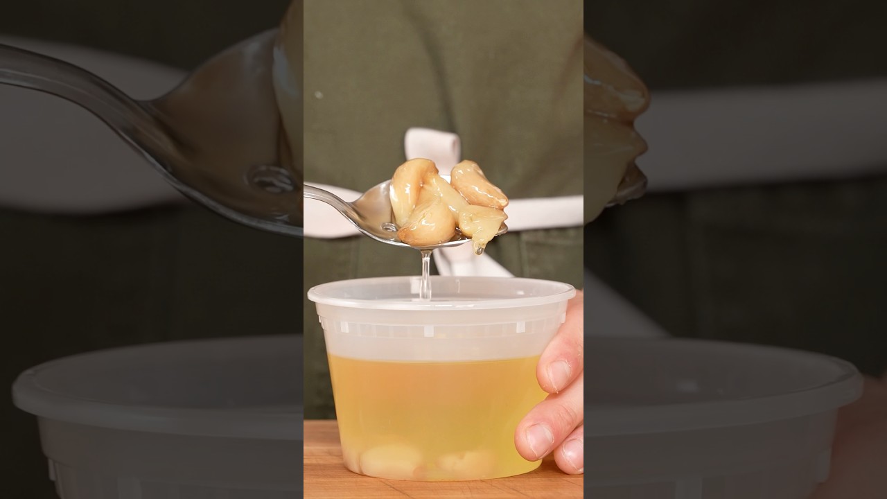 How to Make Garlic Oil