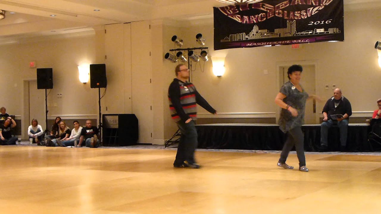 When I'm Dancing' Line Dance by Cody Flowers Demo @ Big Bang 2016