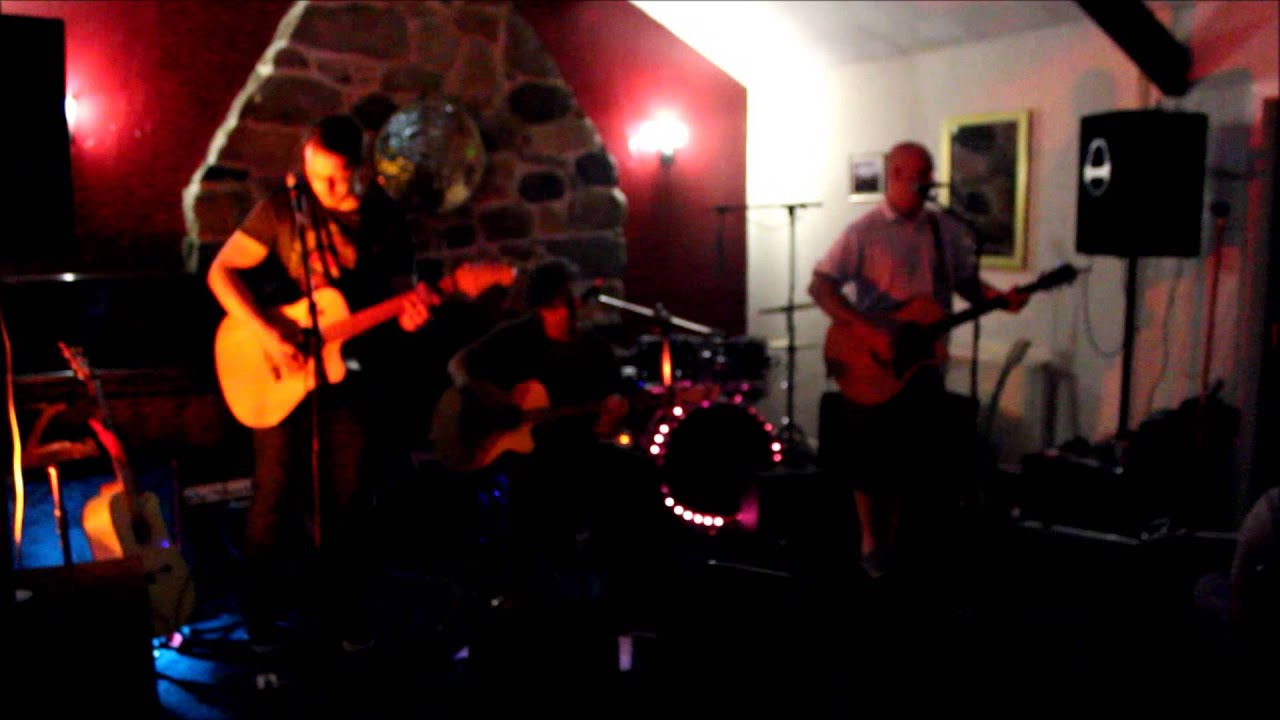 Session, acoustic at The Goat open mic. 18/07/14