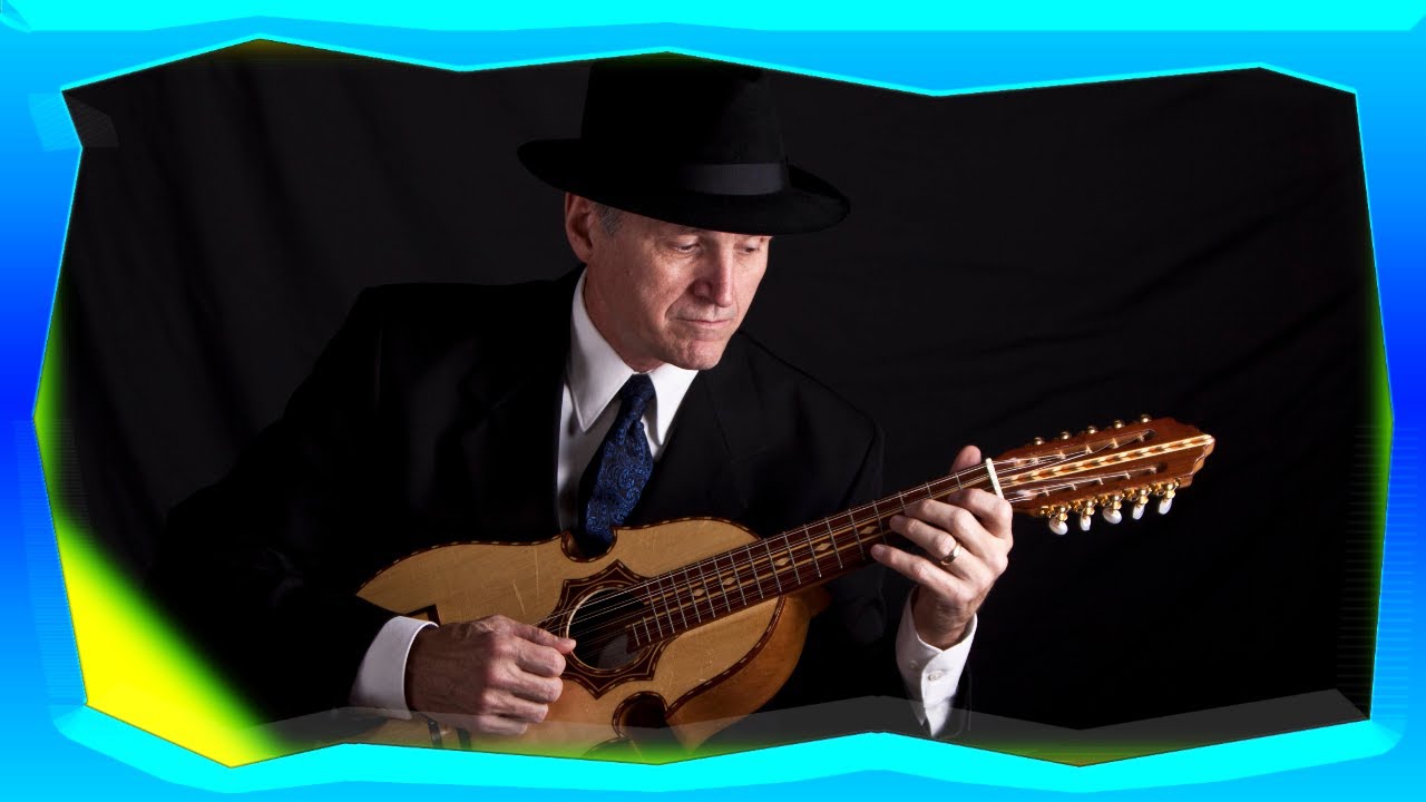 How To Play The Puerto Rican Cuatro (Cómo Tocar El Cuatro Puertorriqueño)