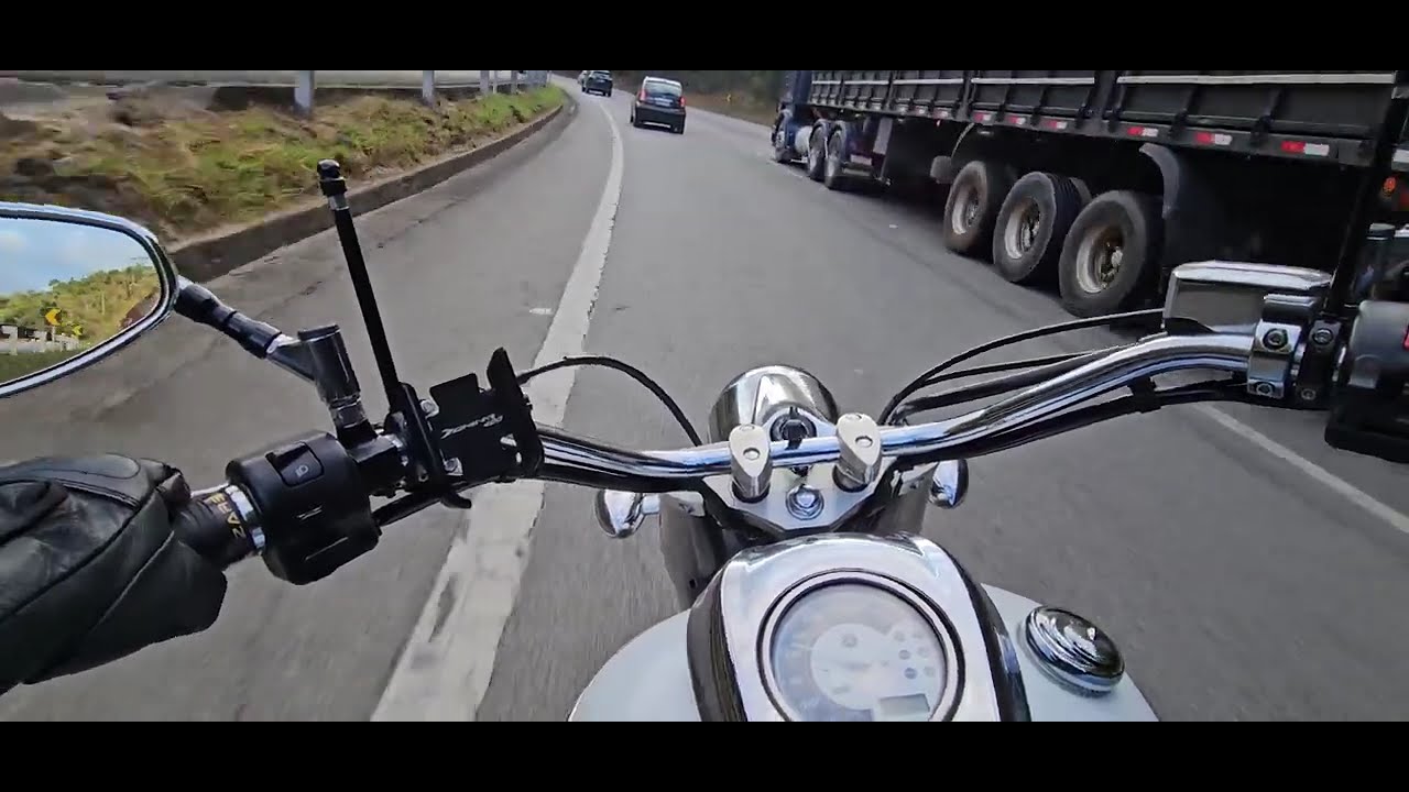 Midnight Star 950 na estrada