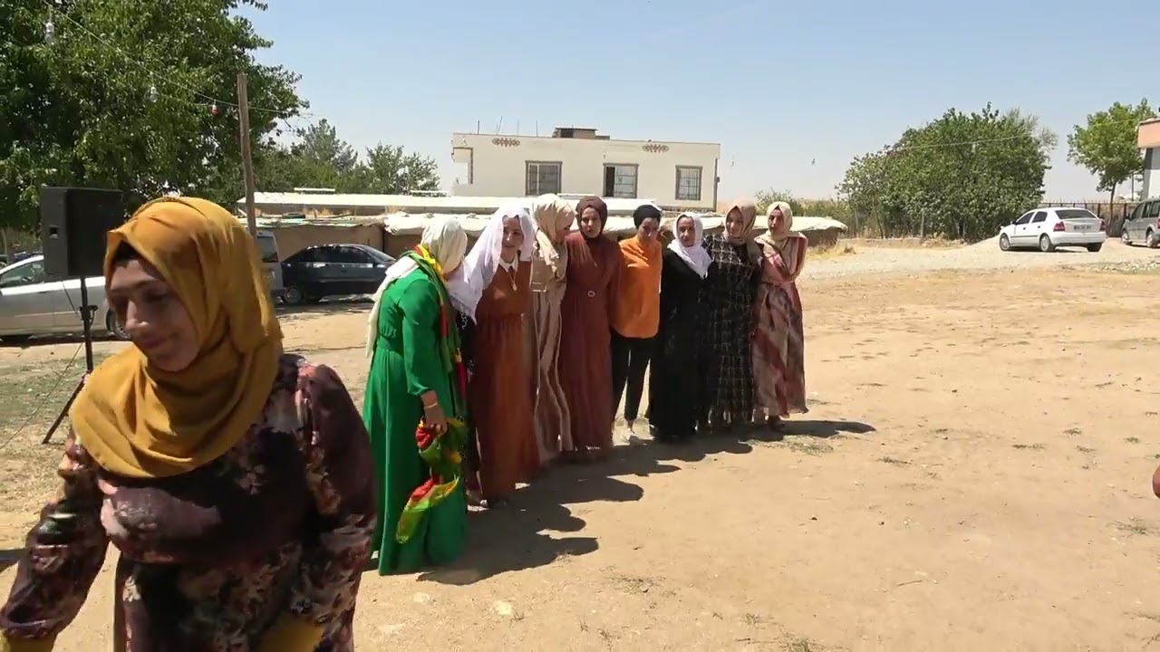 Dawetê Farqînê Gundê Fêra 5- Silvan Düğünleri Fêra Köyü 5