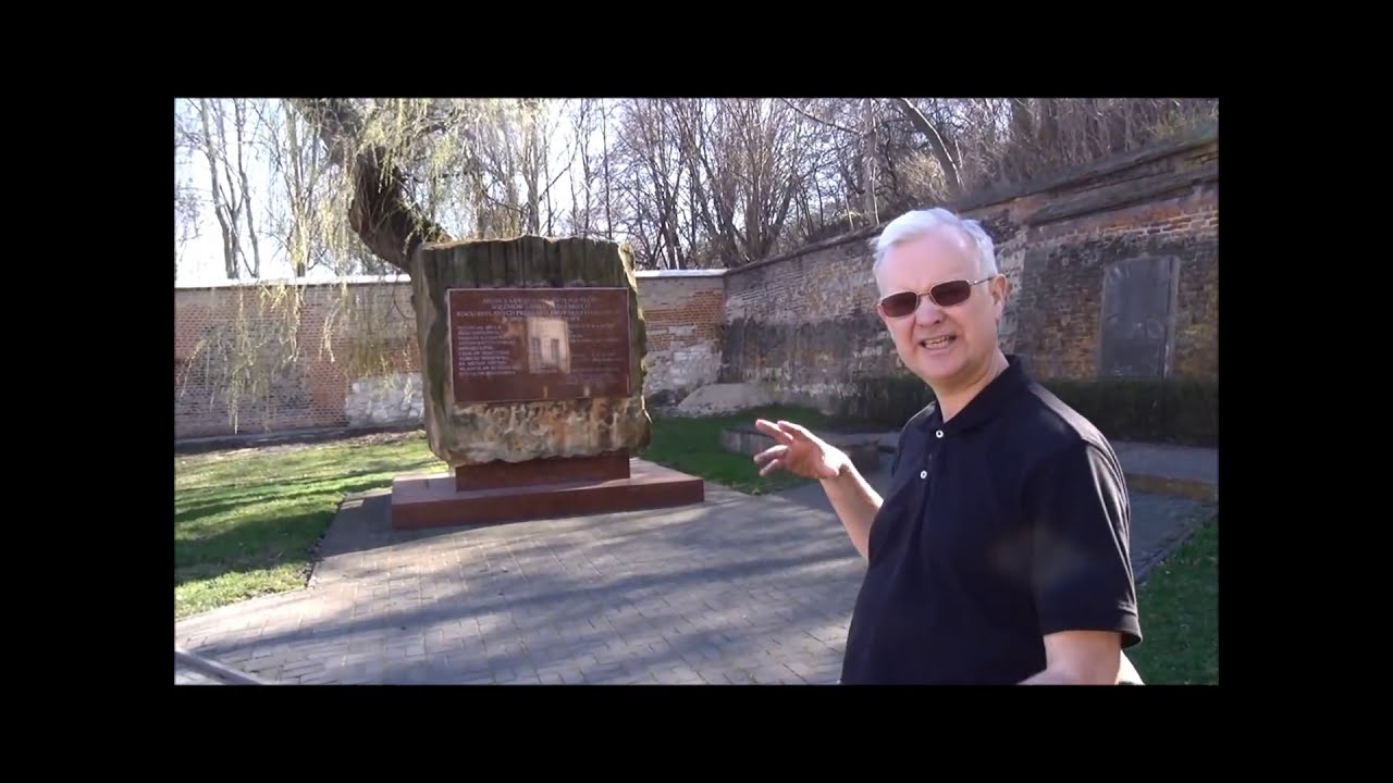 A visit to the Old Jewish Cemetery in Lublin, Poland and a headstone dating to 1541.