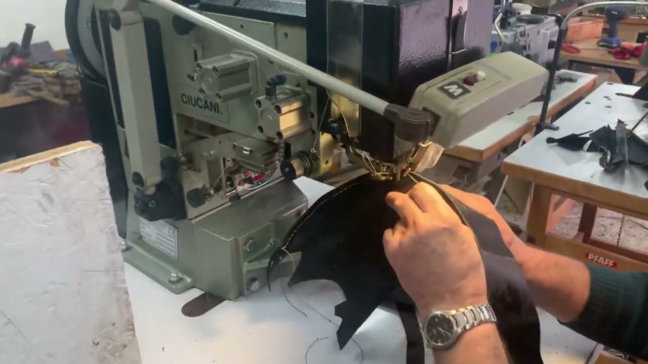 Ciucani 949 Maszyna do szycia mokasyna Moccasin sewing machine Mokassin-Nähmaschine