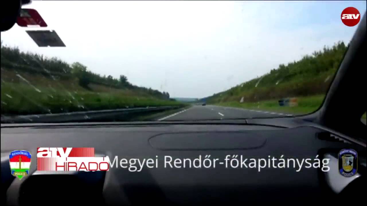 330-cal száguldozott az M7-esen, porig égett a Lamborghini