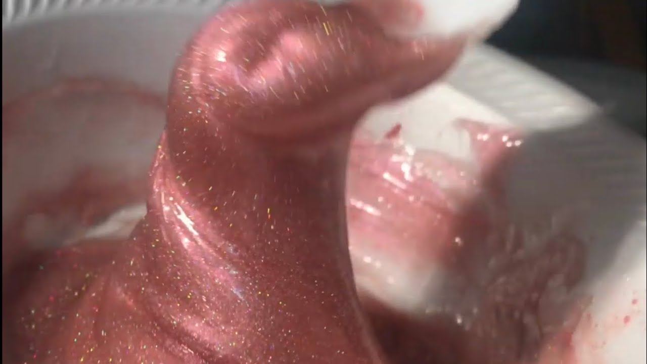 DIY GLITTER LIP GLOSS (TINTED Pink and Gold)