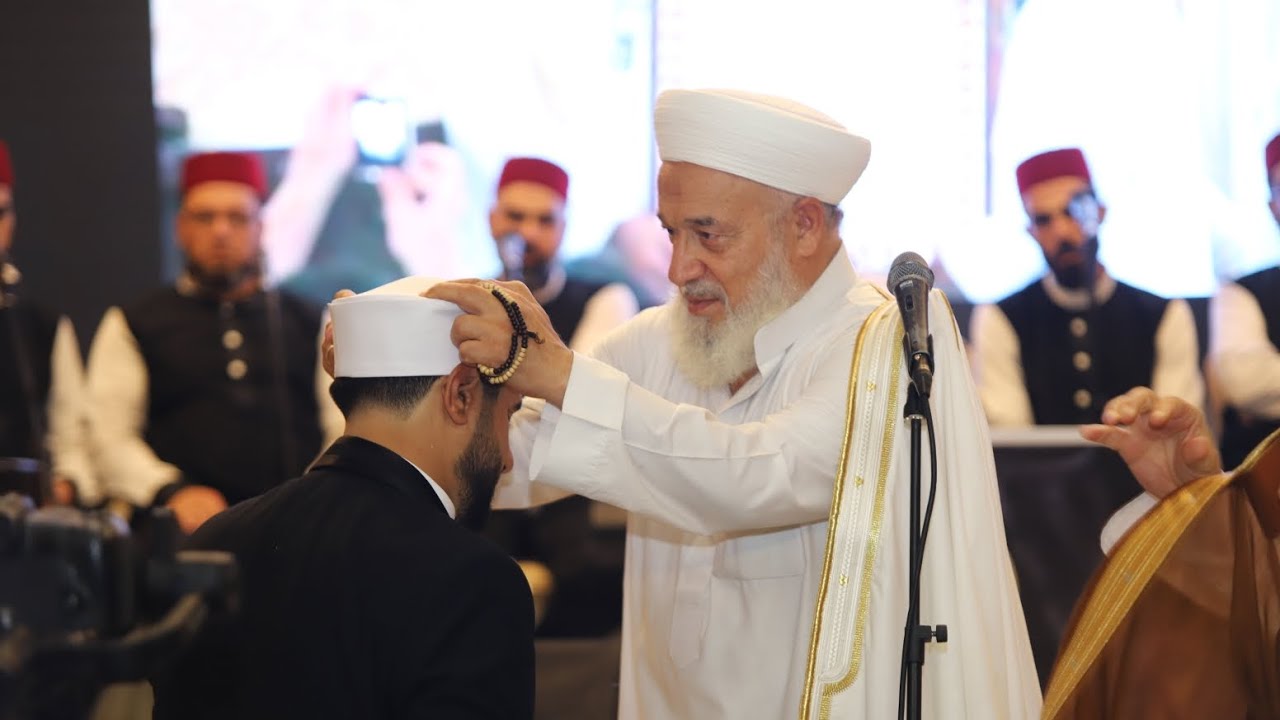 حفل زفاف وتتويج المنشد منذر الخطيب على يد الشيخ الدكتور محمد رجب ديب حفظه الله تعالى