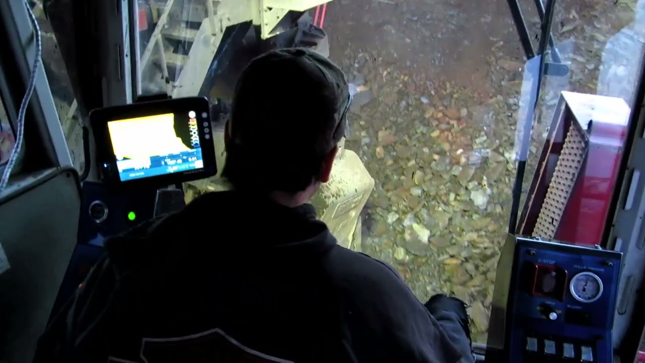Inside a P&H 2800XPB