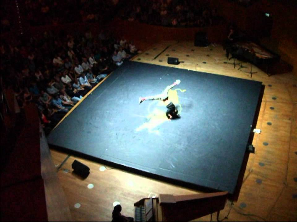 Red Bull Flying Bach   (Christoph Hagel; Flying Steps)