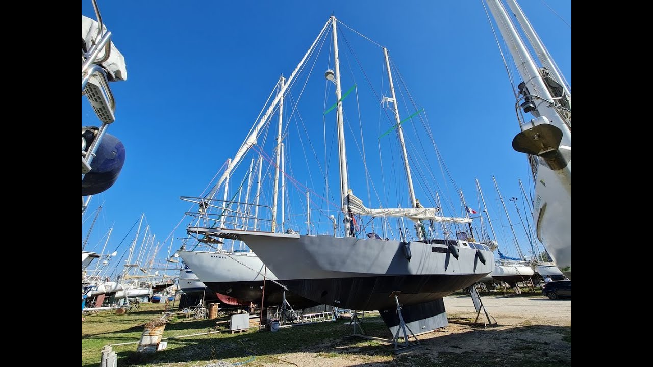 COUP DE COEUR Voilier Go&eacute;lette acier 13 m et  4 cabines