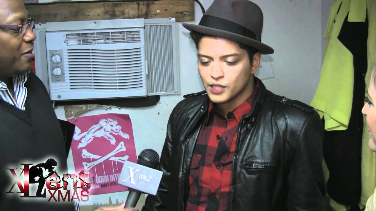 XL'ENT Xmas johnny & jayde Interview Bruno Mars