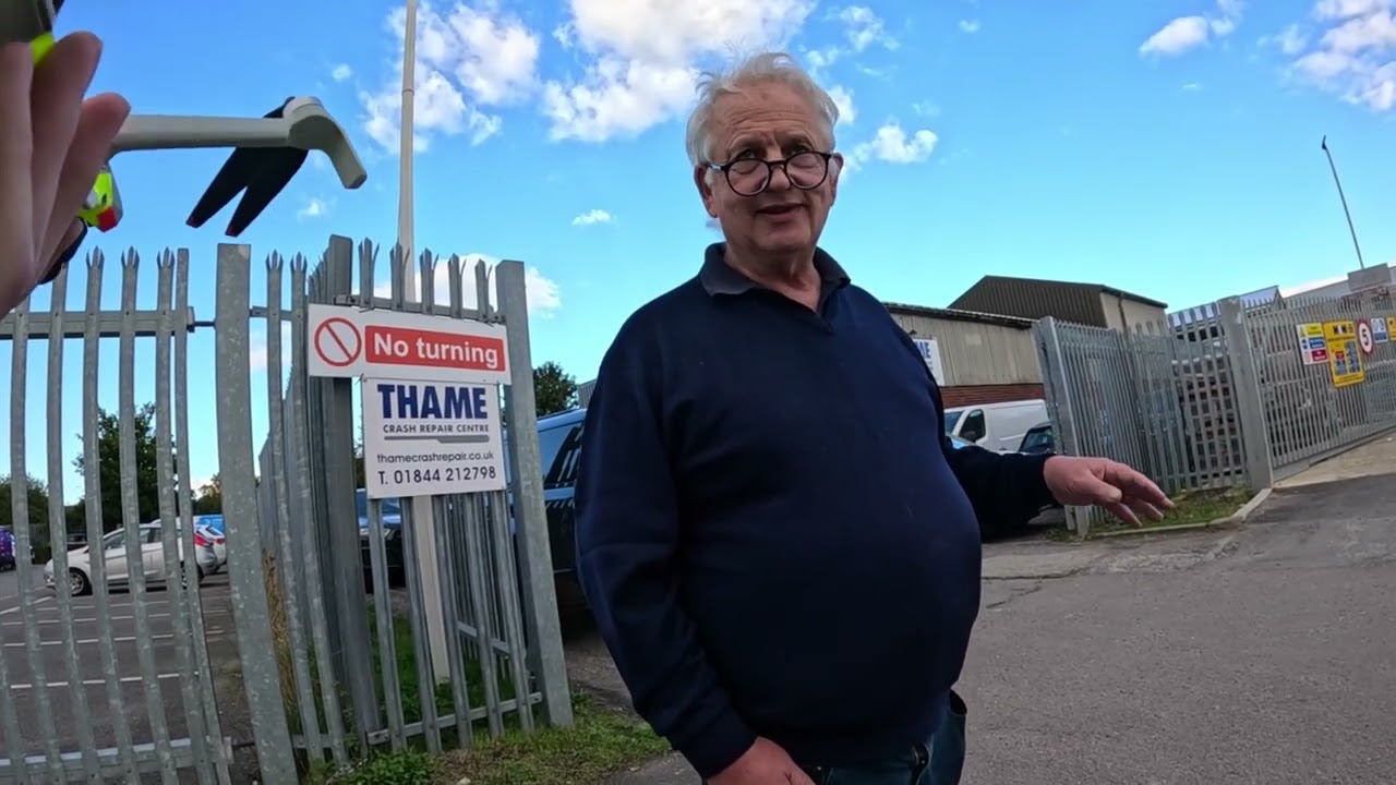 Thame Crash Repair Centre - Thame Oxfordshire - Staff Interactions & Drone Footage