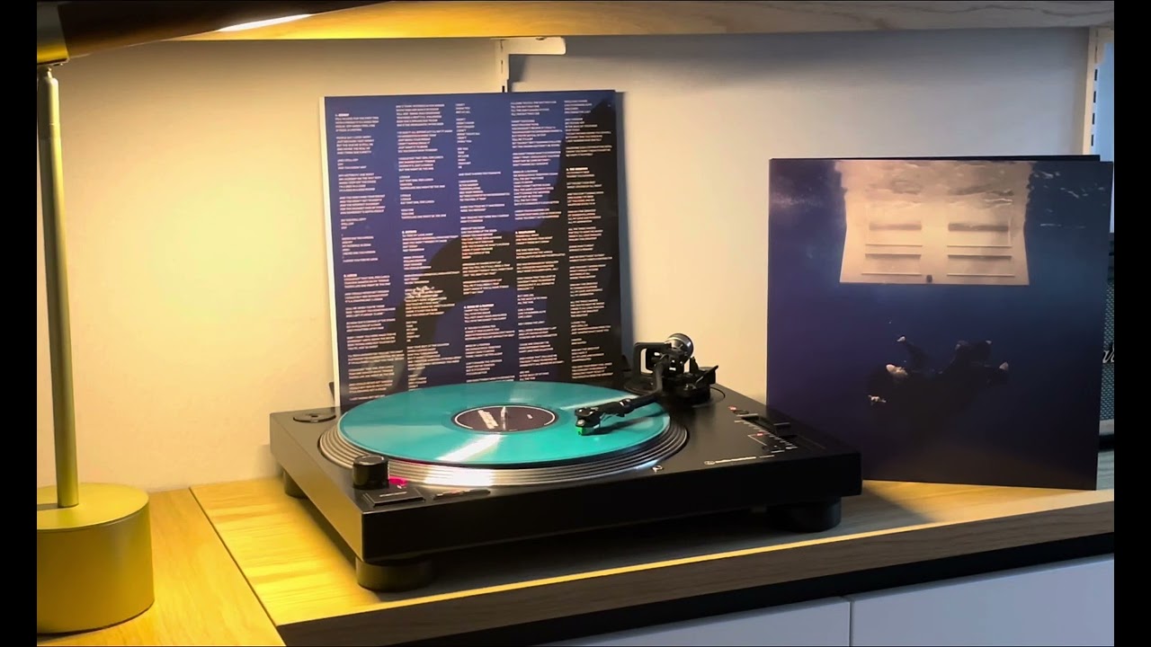LPㅣBIRDS OF A FEATHER - Billie Eilish [HIT ME HARD AND SOFT Vinyl]