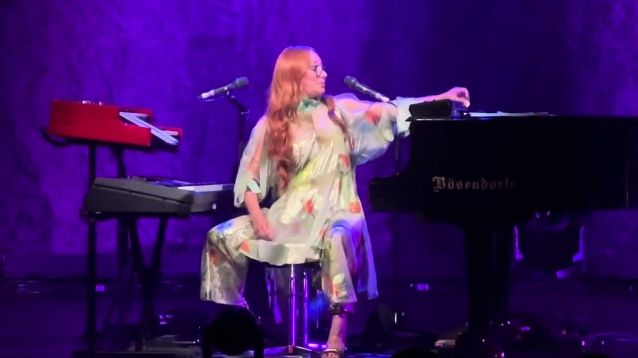 Tori Amos - Sweet Sangria - Live 6-18-2023 Clearwater FL