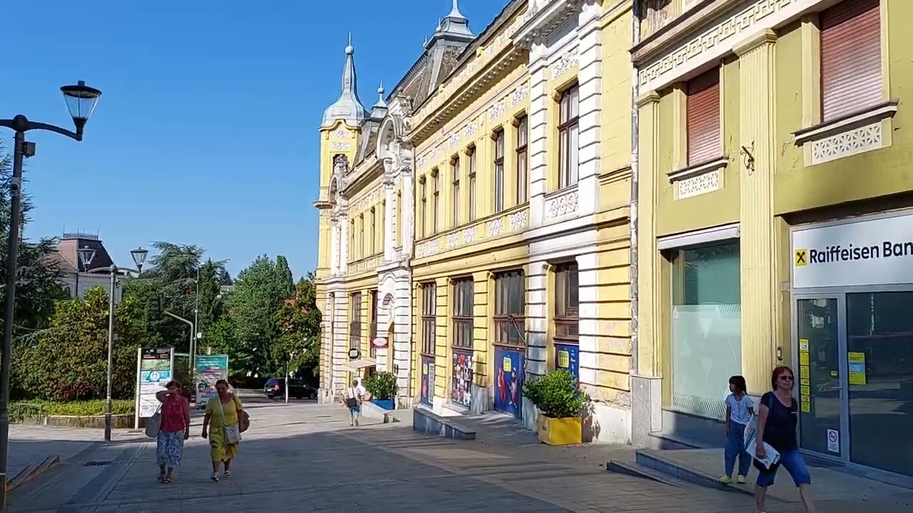 Veszprém, délelőtti séta. 2024.07.17. Full HD-video