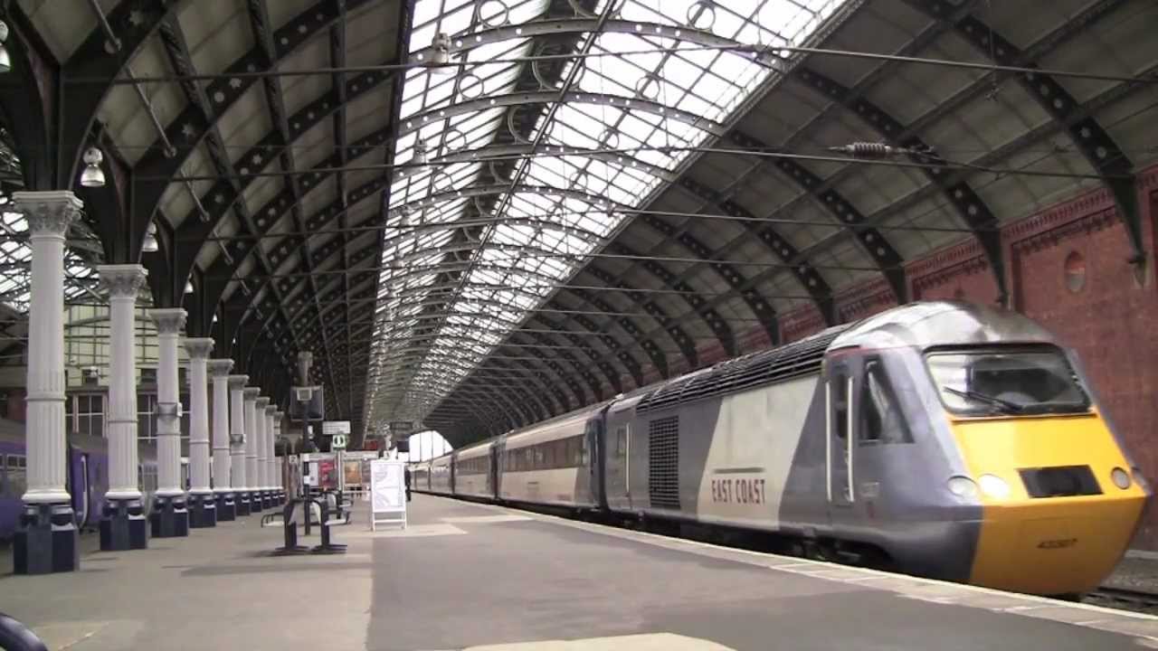 Darlington Station - 3rd April, 2012