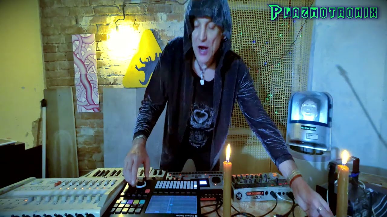 PLAZMOTRONIX / Marcelo Zammenhoff  ☻  New Year Live Set 2025  ☻ HQ ! ☻