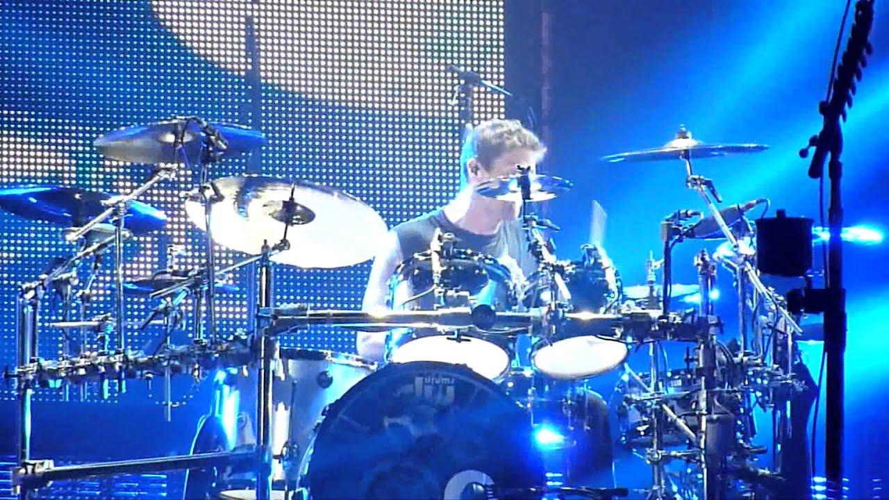 Nickelback - When We Stand Together (Live - Manchester Arena, UK, 2012)