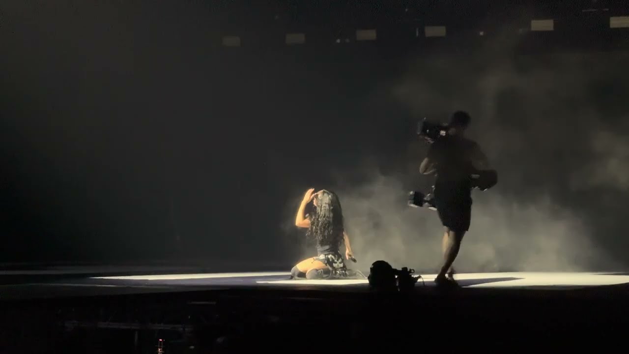 Sympathy is a knife - Charli XCX: BRAT Tour 2025 [4K LIVE]