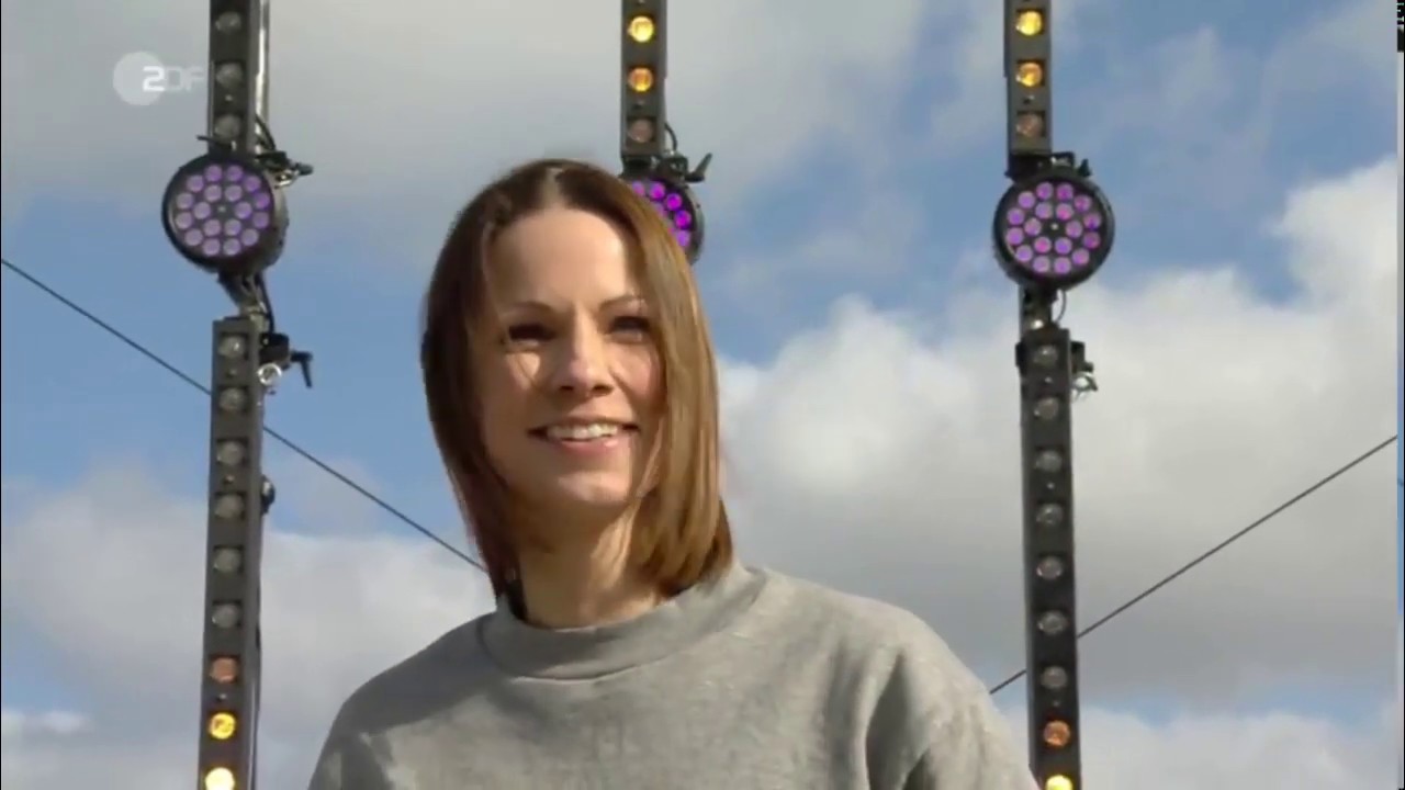 Christina Stürmer - In ein paar Jahren - im ZDF Fernsehgarten auf Tour in Stralsund 2018