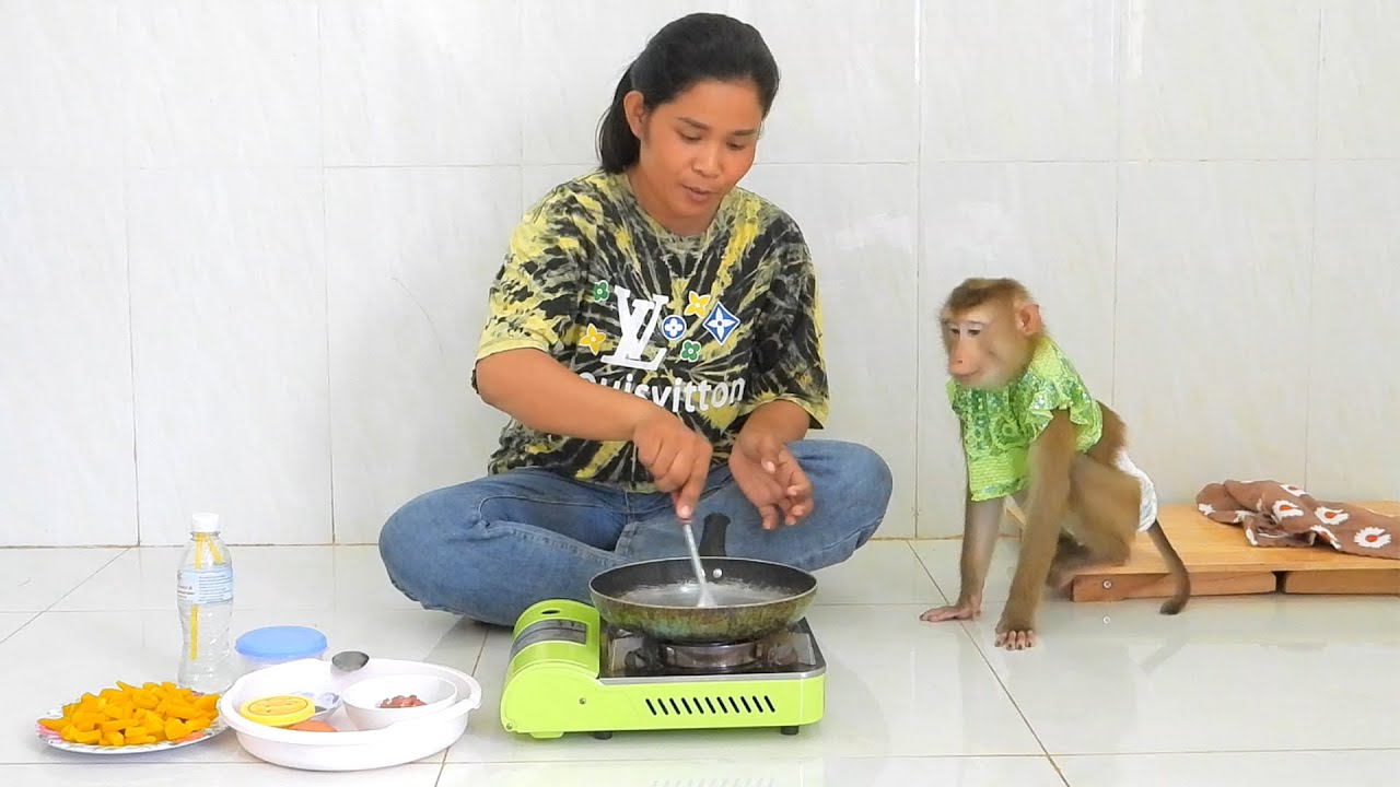 Cute Little Luna Eating Rice With Fried Pumpkin And Pork
