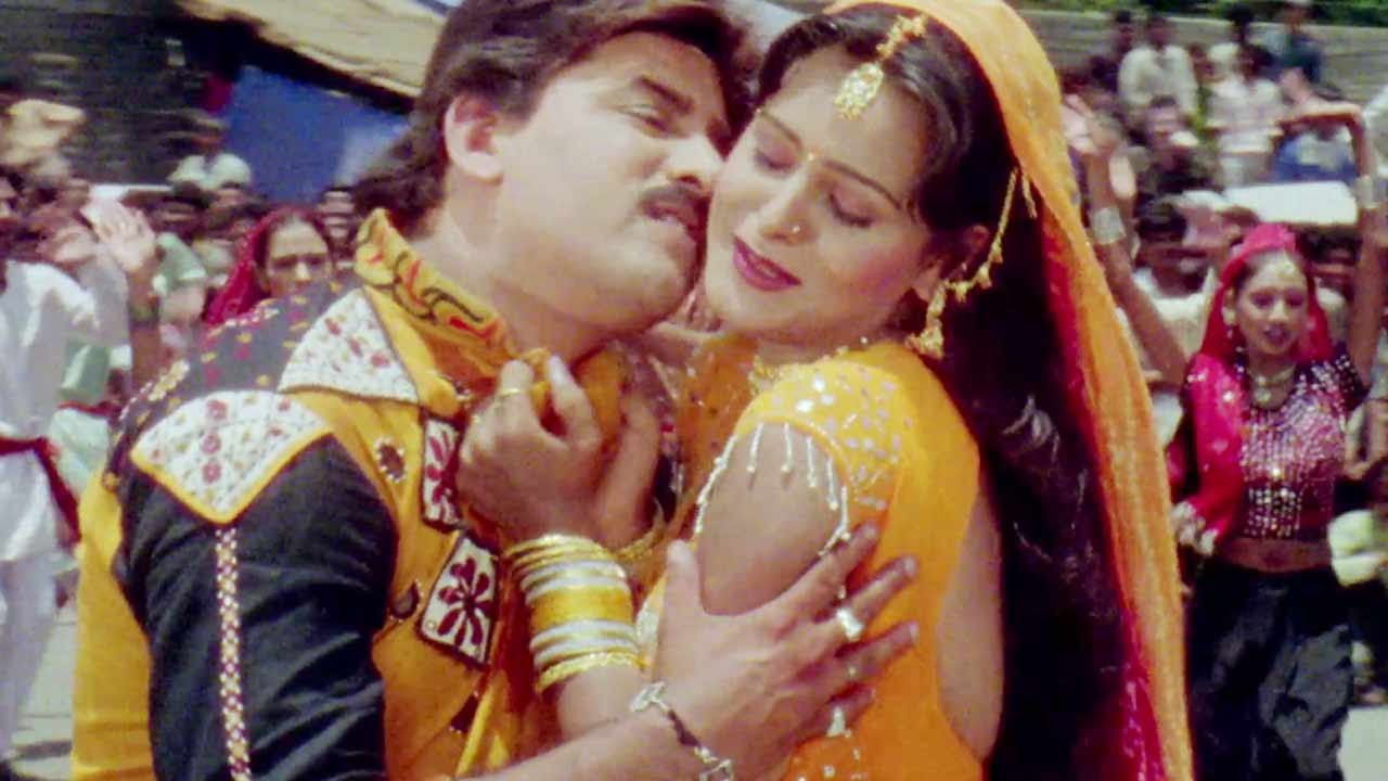 Goti Goti Ne Thaki Gay | ગોતી ગોતી ને થાકી ગઈ | Sejal Sarju Gujarati Movie | Best Comedy Dance Song