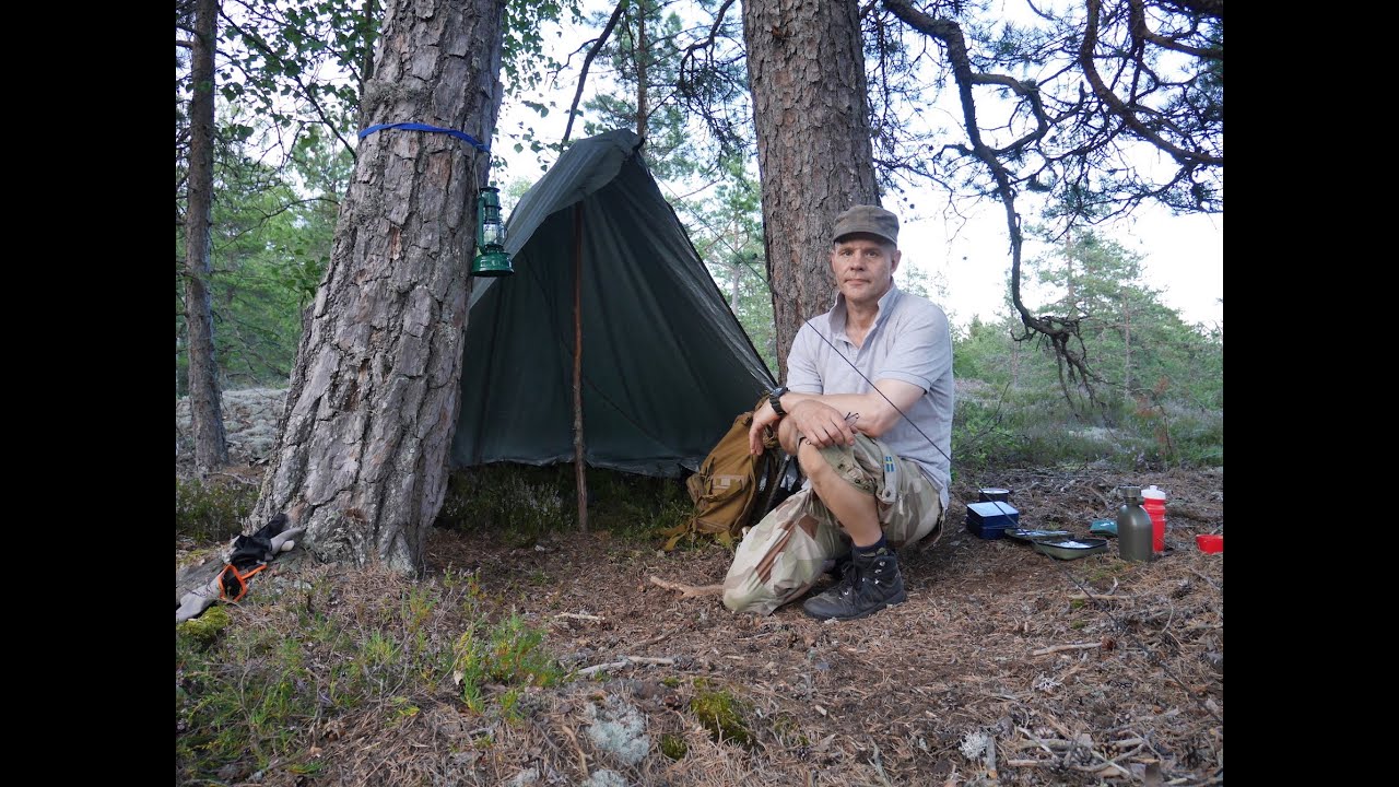 SOMMAR-CAMPING PÅ BERGET. KNIVAR FRÅN 