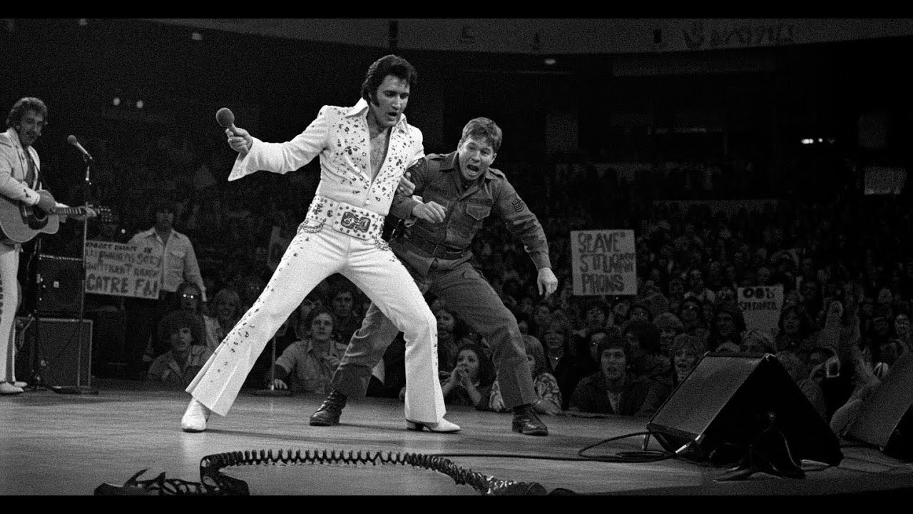 VETERAN ATTACKED Elvis during concert — 15,000 shocked fans ERUPTED