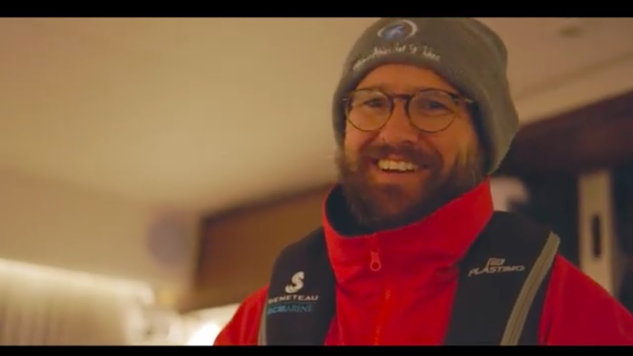 Episode 14 - Sailing 500 Nautical miles from Cascais to Madeira. Part 1
