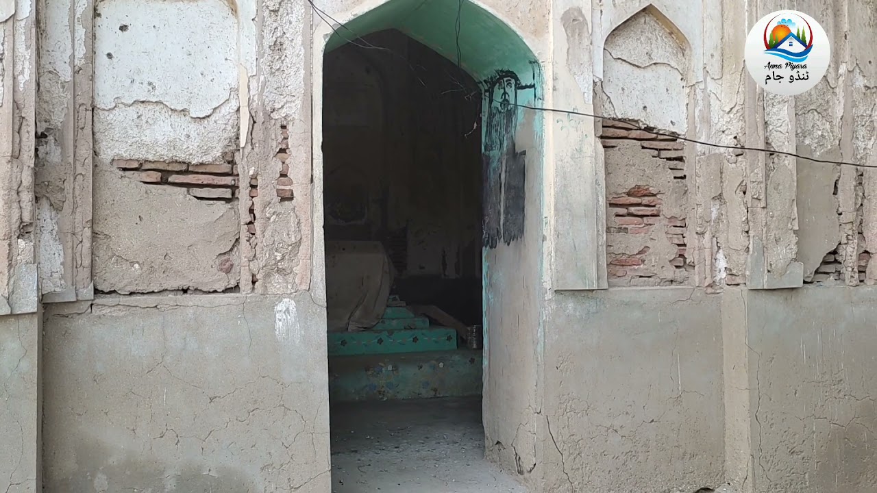 250 or 300 year's old Tomb Of Noor Khan lashari in Tandojam