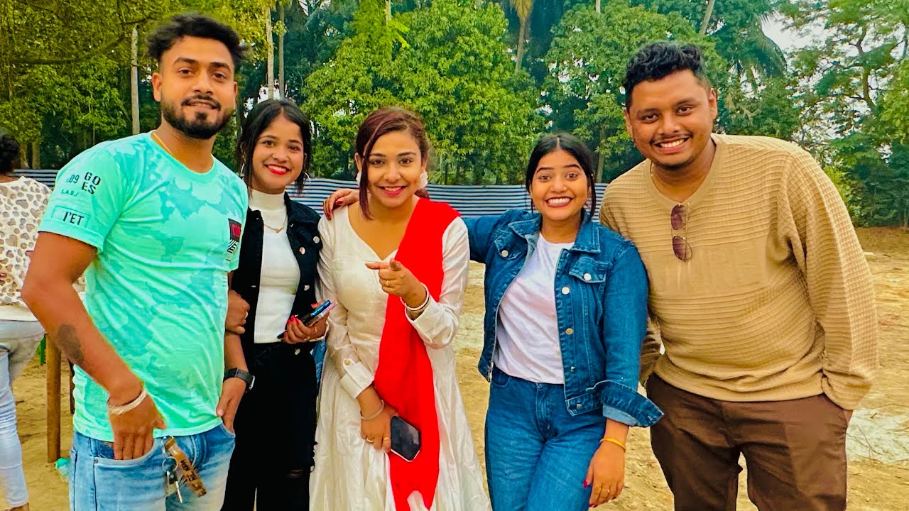সব  Youtuber মিলে 31st এ পিকনিক করলাম🙈