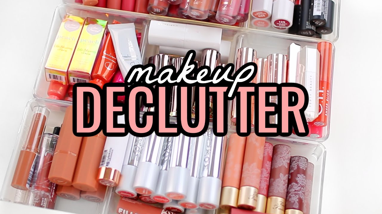 MAKEUP DECLUTTER 2021! LIPSTICKS + SWATCHES
