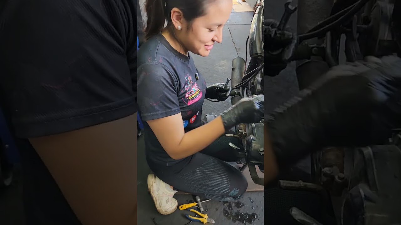 La moto que traía el tanque vacío pero el depurador lleno.