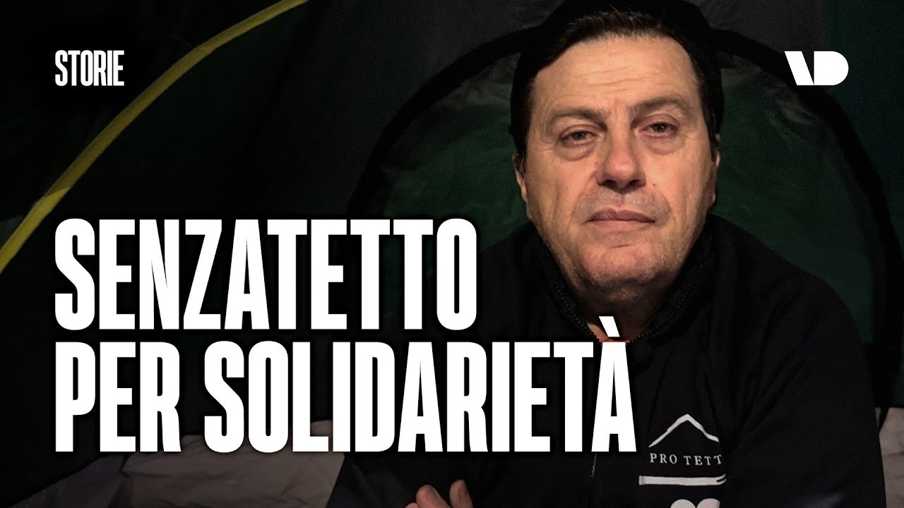 «Dormo per strada in solidarietà verso i senzatetto»: la storia di Fernando