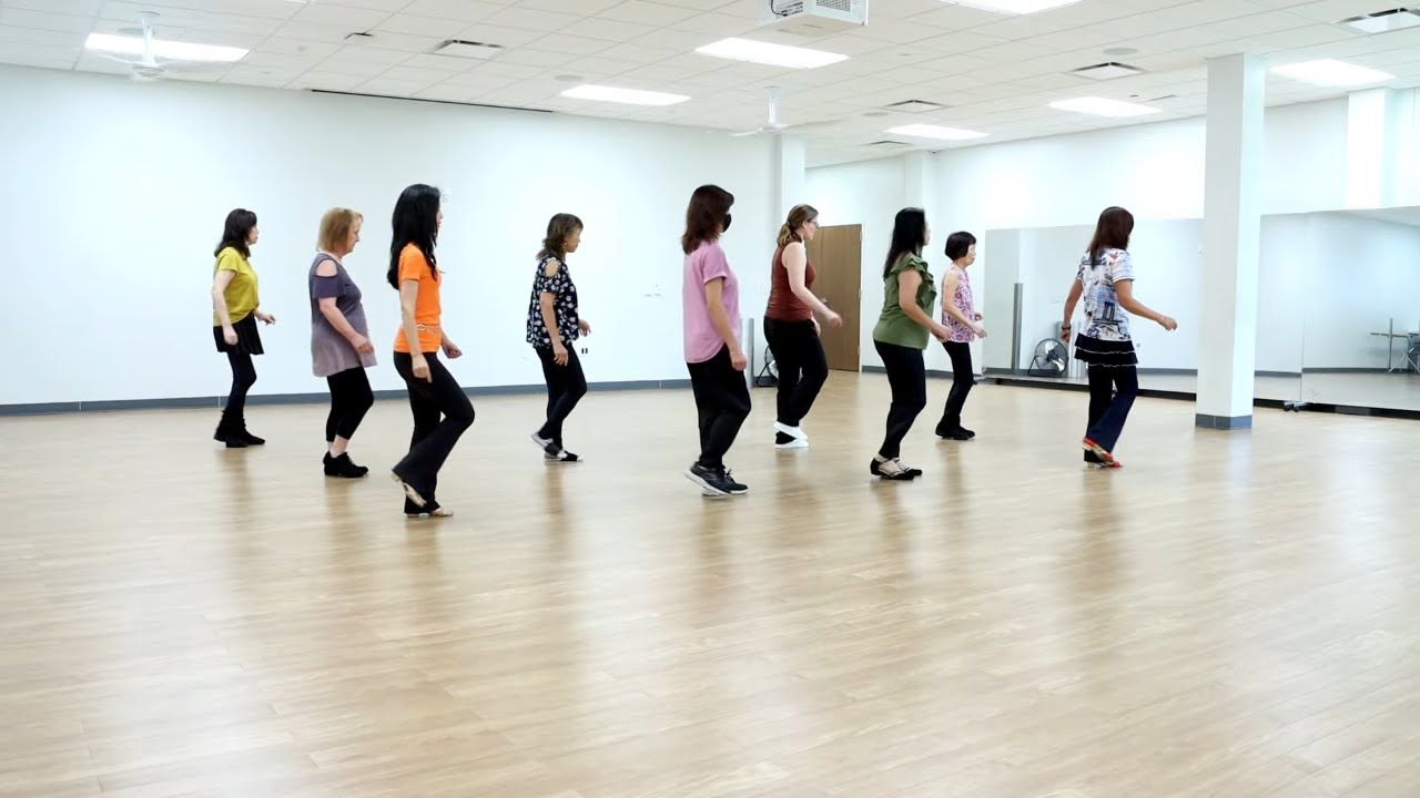 Mellow Moonlight - Line Dance (Dance & Teach in English & 中文)